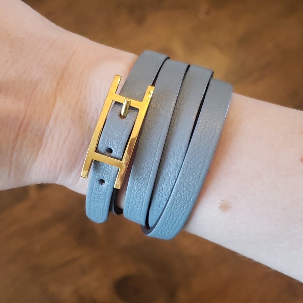 ❤2HR SALE❤Hapi 3MM Triple Tour Bracelet Medium
